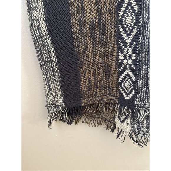 Wild Pearl Women’s M/L Brown Striped Poncho Sweater Sleeves Cozy Fall - Picture 4 of 6